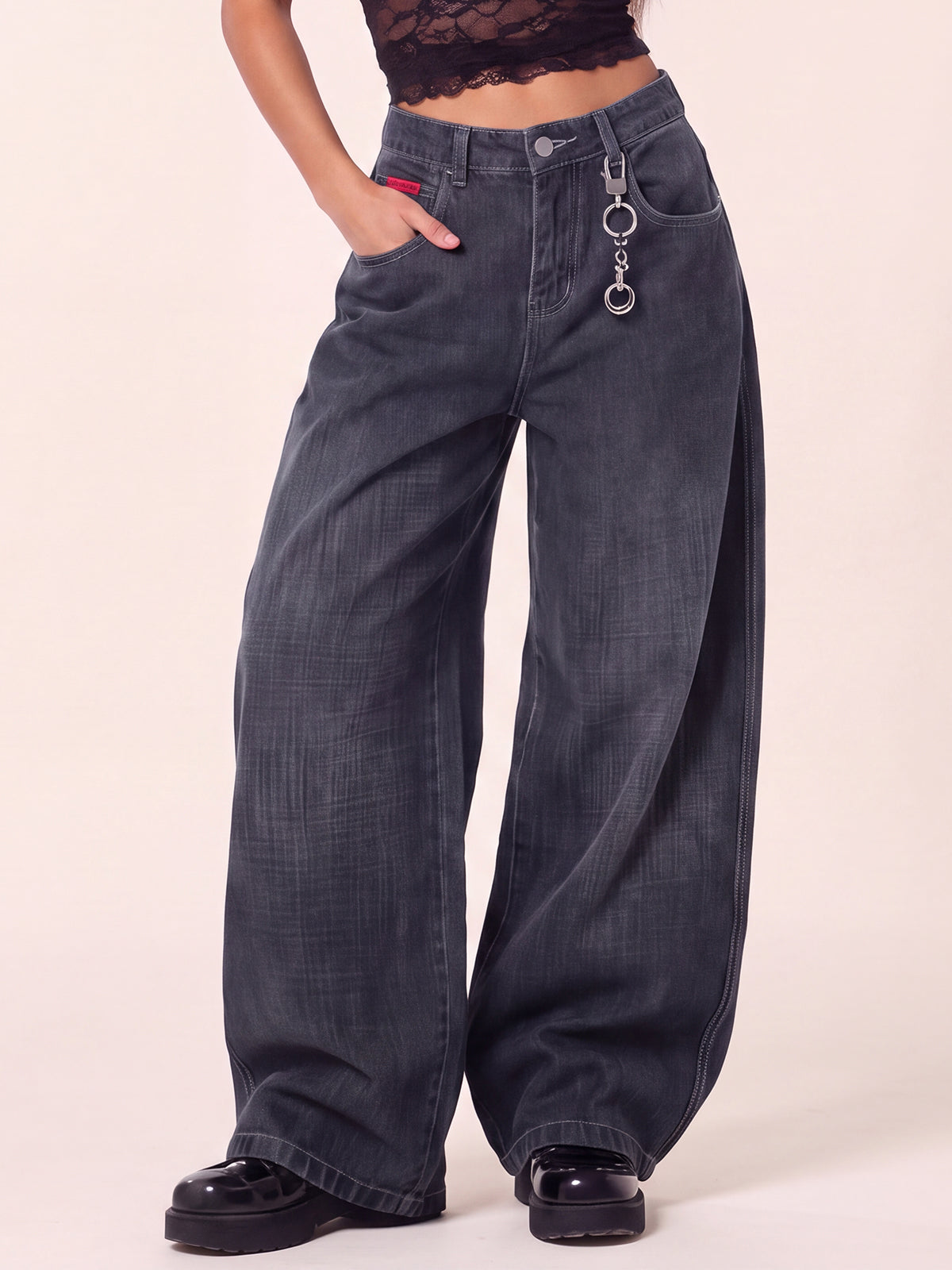 Retro Low-Rise Washed Boyfriend Jeans