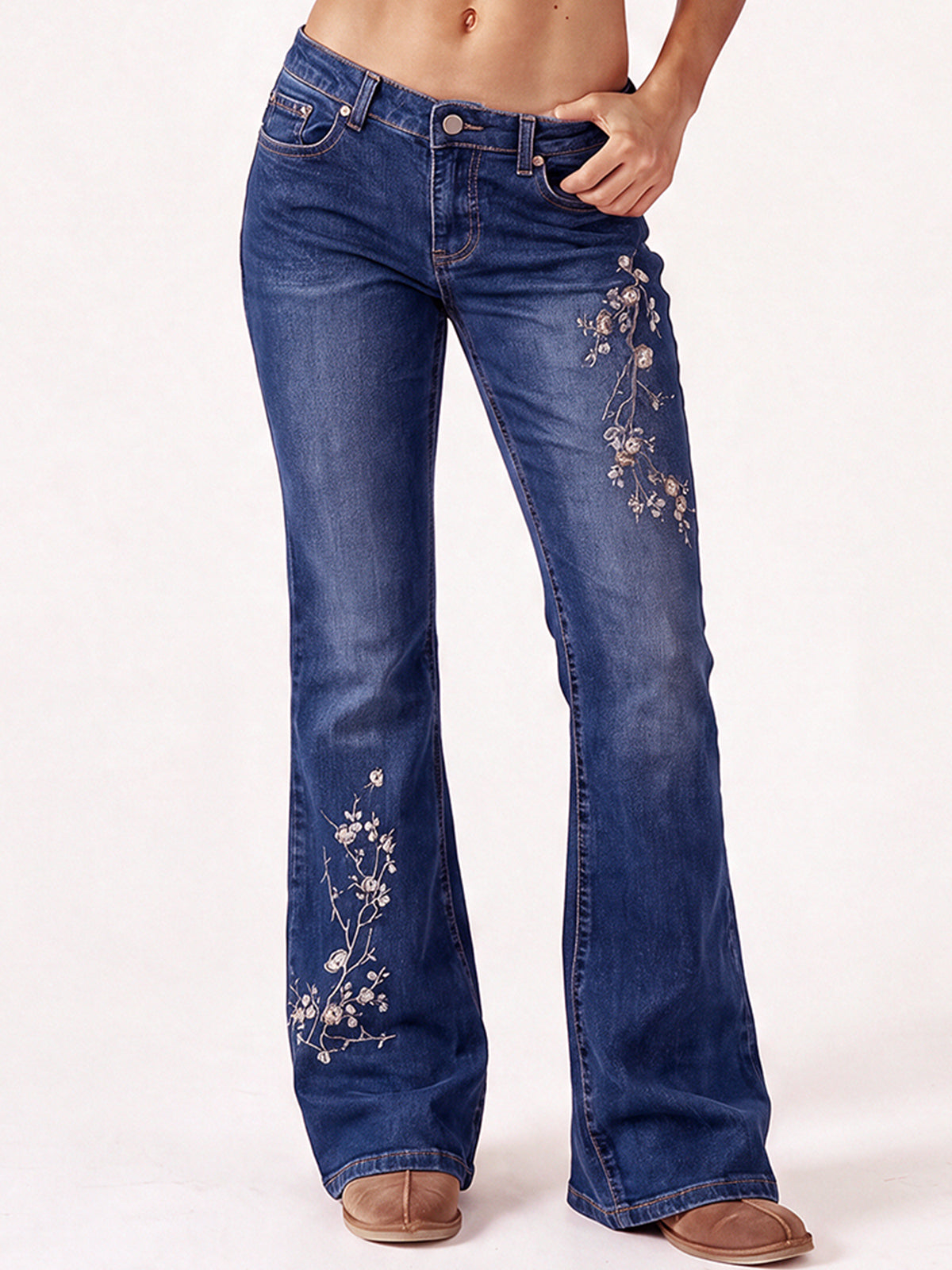 Floral Embroidery Flare Jeans