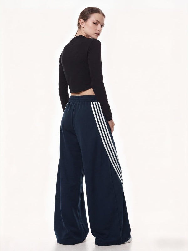 Regular Side Striped Wide Leg Sweatpants