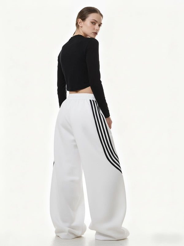 Regular Side Striped Wide Leg Sweatpants